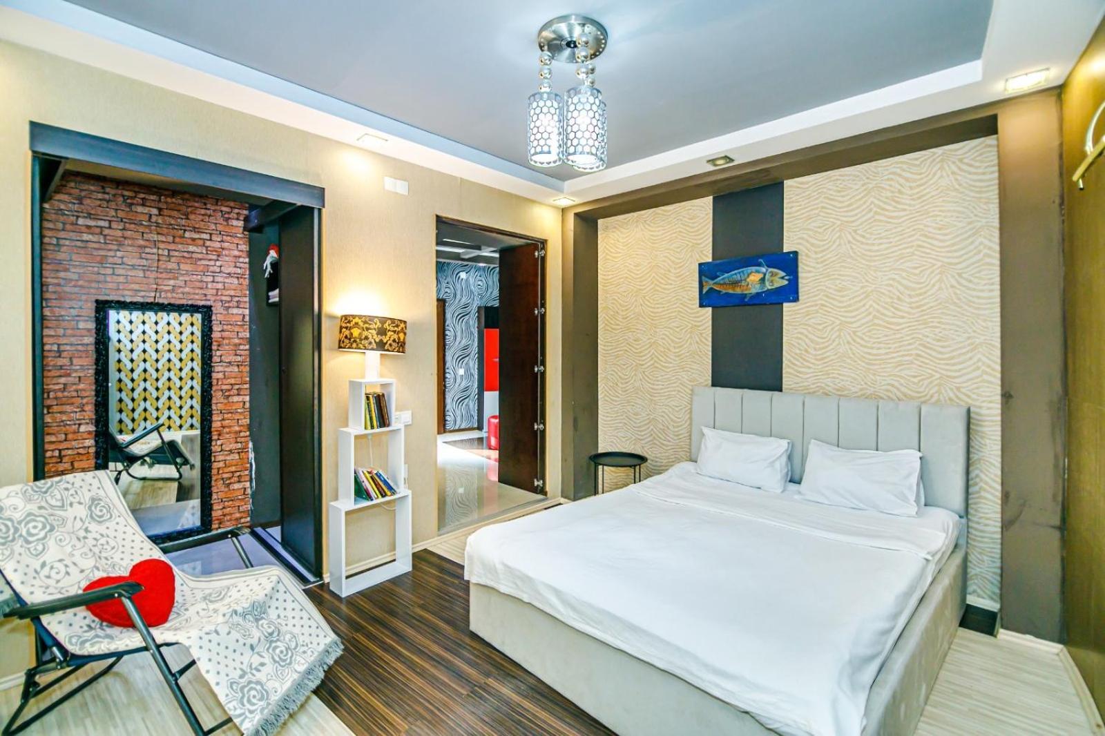 Old Escape -one Bedroom Baku